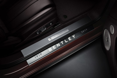 Bentley Continental GT Convertible voor de happy honderd
