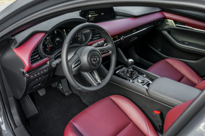 4. Wanneer komt de Mazda3 Skyactiv-X en wat kost-ie?