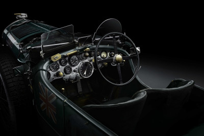 Deze klassieke Bentley Blower is nieuw! Een soort van ...