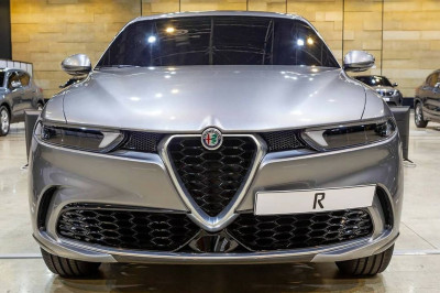 Wacht je op de Alfa Romeo Tonale? Dan moet je nóg langer wachten