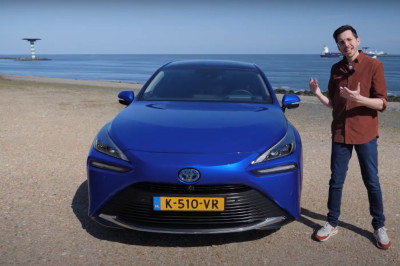 VIDEO REVIEW - Is de Toyota Mirai op waterstof werkelijk de toekomst?