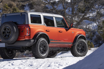 Ford Bronco test: de Wrangler-concurrent die in 2023 naar Nederland komt