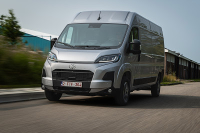 Review Toyota Proace Max (2025): nu hoeft Toyota nooit meer ‘nee’ te verkopen