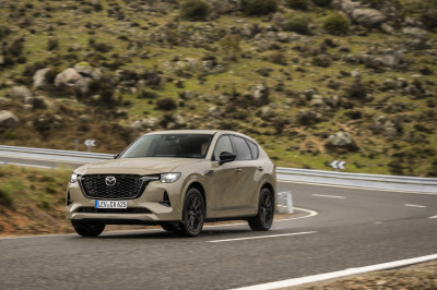 TEST Mazda CX-60 (2025) - hoe zachte heelmeesters kinderziekten genezen