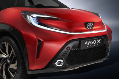Opvolger van de Toyota Aygo (2022) is HUGE