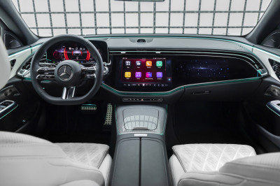 Mercedes E-klasse komt zomer 2023, ook als stationwagon, en zit vol onzinnige opties