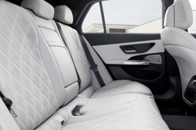 Mercedes E-klasse Estate (2023): beeldschone achterkant kost bagageruimte