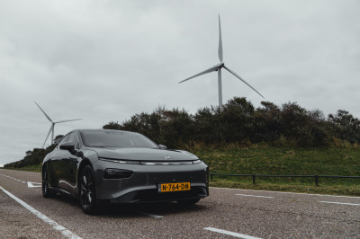 Tesla Model S rijden voor de helft? Misschien is de Xpeng P7 iets voor je