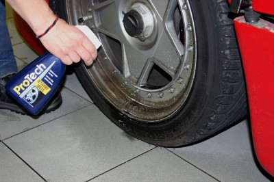 Autowassen: “We doen het allemaal verkeerd!”