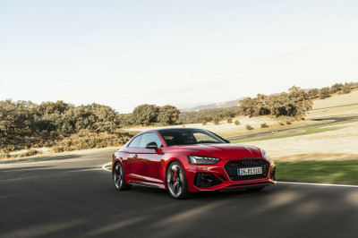 Audi RS 5 (2023) test: hoe een saaie sportwagen eindelijk een pretpakket werd