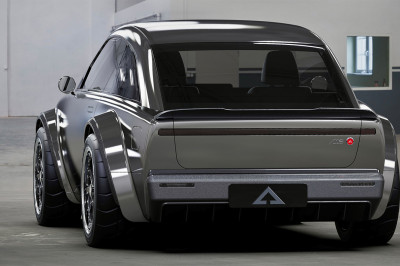 Alpha Ace Jax: Dit is de elektrische auto voor klassiekerliefhebbers!