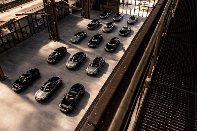 Vijftig tinten grijs: Audi E-Tron GT-rijders zijn kleurloos, of hebben geen lef