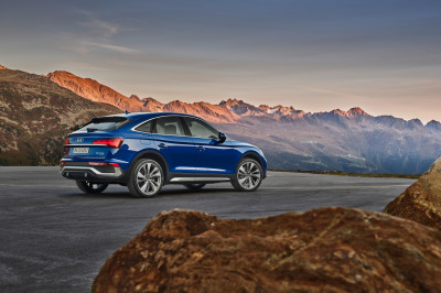 Was de nieuwe Audi Q5 Sportback er nou al? Of niet?