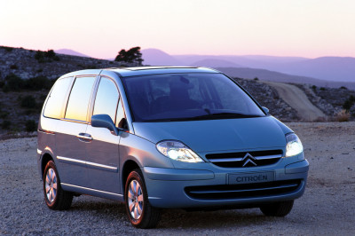 Niemand wil meer een mpv! En dat kost de Citroën C4 Spacetourer de kop ...