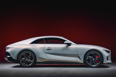 Zucht, daar hebben we weeeeerrrr een gelimiteerde supercar: de Bentley Batur