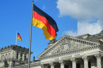 Milieusticker Duitsland 2025: waar heb ik de sticker nodig en waar kan ik 'm kopen?