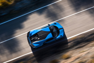 De Bugatti Chiron Pur Sport wil heel graag een rijdersauto zijn