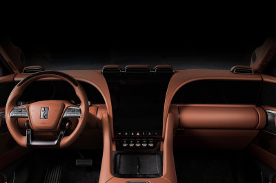 Waarom de duurste Chinese productie-auto perfect is voor Nederland