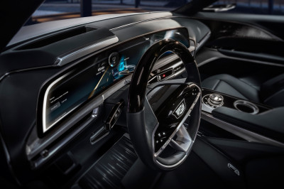 Cadillac Lyriq: Amerikaans luxemerk onthult eerste elektrische auto