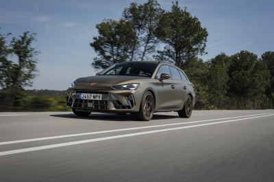 Cupra Leon (2024) test - hoe we zonder een meter te hebben gereden al blij werden