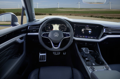 Supersportwagentje pesten in de nieuwe Volkswagen Touareg R