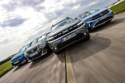 TEST- Zo maakt de Dacia Duster gehakt van Volkswagen T-Cross, Seat Arona en Kia Stonic