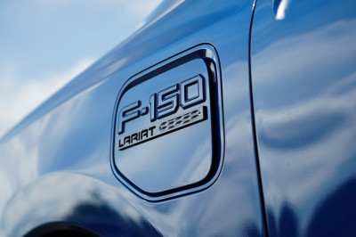 TEST - elektrische Ford F-150 Lightning: muisstille Porsche-killer in overall
