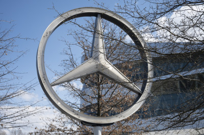 Duitse Mercedes-dealers in brandbrief: “Prijzen te hoog, kwaliteit te laag”