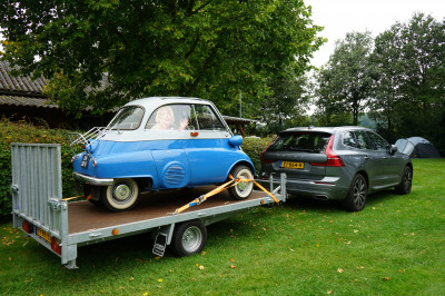 Dwergauto’s: kleine geluksbrengers op wielen
