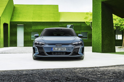 Eerste review - Waarom de Audi E-Tron GT minder wild is dan de Porsche Taycan