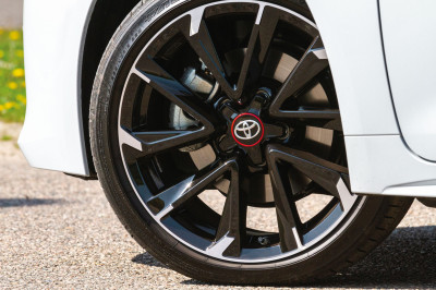 Strak in z'n trainingspak: Toyota Corolla Touring Sports GR Sport Plus (2020)