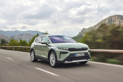 TEST - Skoda Elroq: sterke en ruime concurrent voor Kia EV3