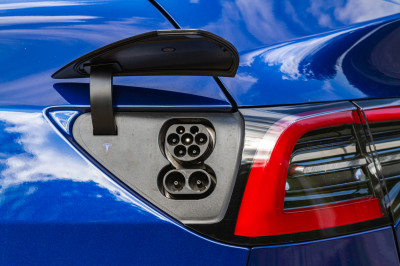 Het bewijs dat de elektrische auto de lucht schoner maakt