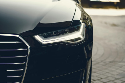 Interessante tech-upgrades die de inruilwaarde van je auto écht verhogen