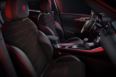 Daar is-ie eindelijk! Maar is de Alfa Romeo Tonale op tijd om Alfa te redden?