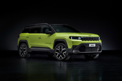 Jeep Compass (2025): 375 pk en 4x4 - maar alleen als je voor stroom kiest