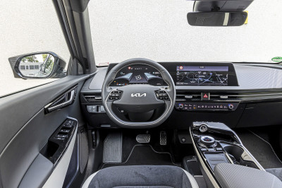 TEST – Kia EV6 rijdt sportiever en dus leuker dan Volkswagen ID.5