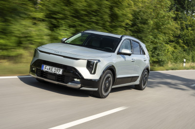 TEST: alle prijzen stijgen, maar niet de basisprijs van de Kia Niro (2026)