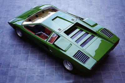 Dit is waarom de eerste Lamborghini Countach een periscoop had