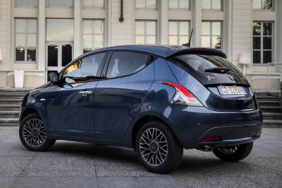 De wederopstanding van Lancia begint in 2024, met drie nieuwe modellen