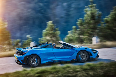 McLaren 675LT Spider trekt een lange staart naar de concurrentie