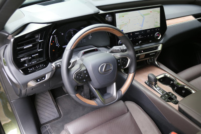 Lexus RX 450h+ (2023) review: waarom elke Lexus een stekker moet hebben