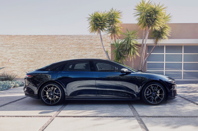 Tesla Model S Plaid is niet langer de snelste gezinsauto op aarde