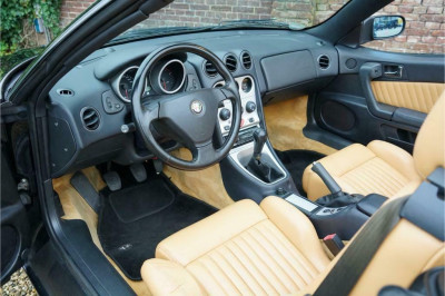5 vaccins tegen corona-moeheid: cabrio's vanaf 10.000 euro