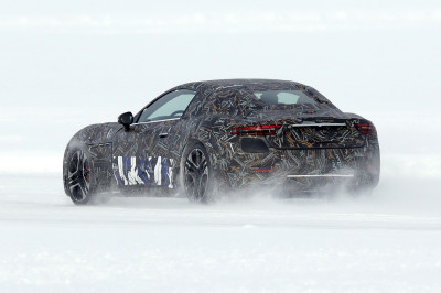 De nieuwe Maserati GranTurismo voldoet aan alle elektrische auto-clichés
