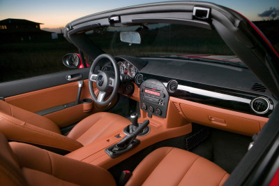 Waarom staat de Mazda MX-5 in het Guinness Book of World Records?