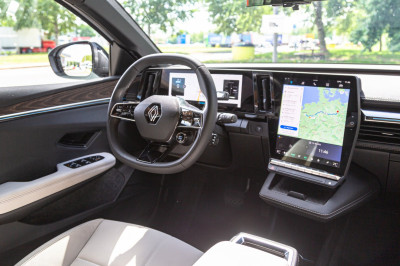 Waarom de Renault Megane E-Tech electric beter is dan de Volkswagen ID.3