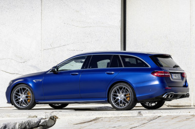 Ook de Mercedes-AMG E 63 4Matic+ kijkt nu sip