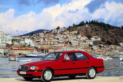 Goedkoper dan een nieuwe VW Polo: in 1993 kocht je deze dikke middenklassers voor 25 mille