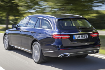 Wil je een stationwagon van Mercedes? Koop er een voordat het niet meer kan!